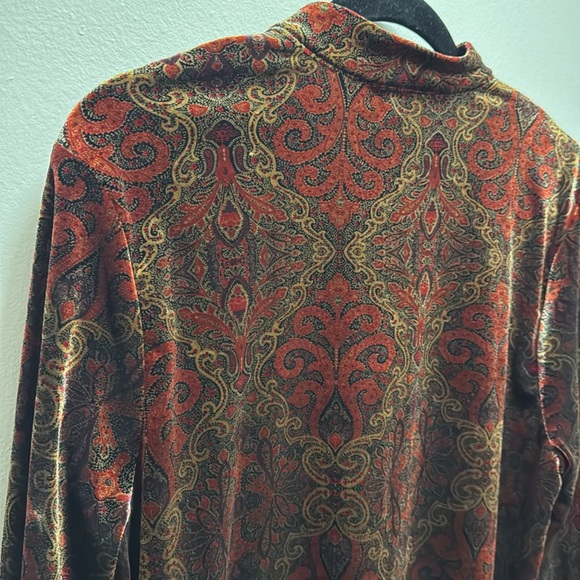 Dark velvet vintage paisley shirt. In great condition! - Picture 6 of 6